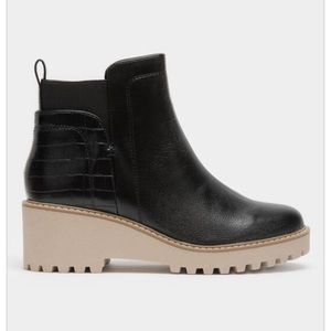 Dolce Vita Rielle Booties